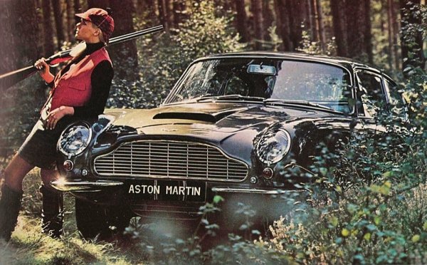 1965 Aston Martin DB6 Brochure Picture - Hunter